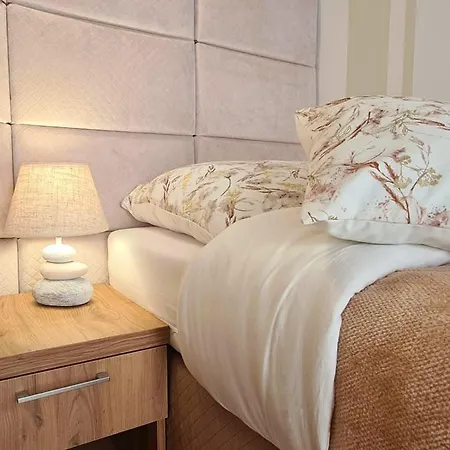 Malta Delux Apartment, Free Parking, Self Check-in 24h, Air-conditioning Apartment Poznan
